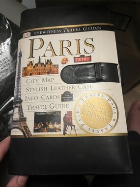 Paris Travel Leather Case - Black